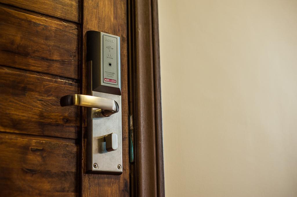Armenian Suite Hotel George Town Exterior foto